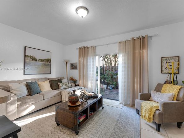 1595 NE 33rd Rd 1123, Homestead FL 33033