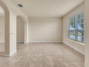 17161 SW 96th St, Miami FL 33196