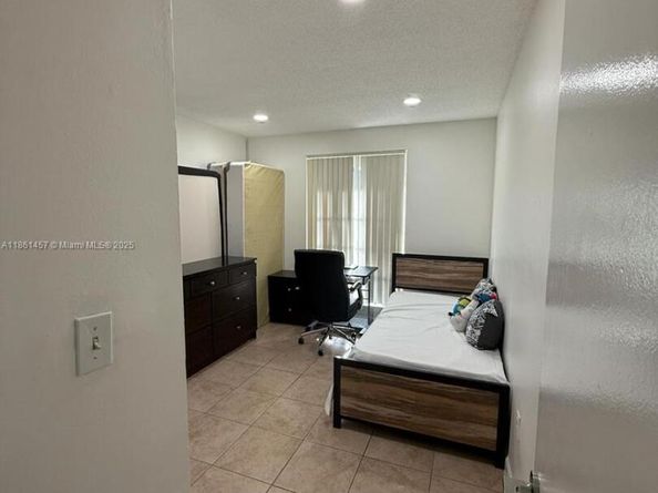 13785 SW 66th St 233C, Miami FL 33183