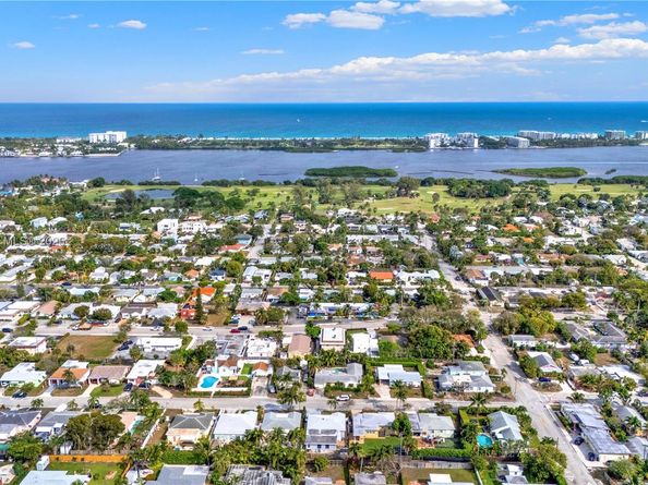 1317 N M St, Lake Worth FL 33460