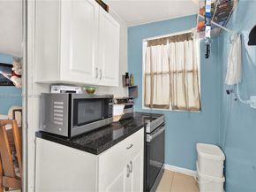 1317 N M St, Lake Worth FL 33460