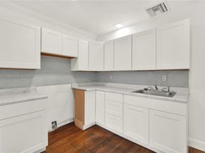 1317 N M St, Lake Worth FL 33460