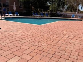 8821 Wiles Rd 108, Coral Springs FL 33067