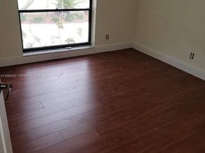 8821 Wiles Rd 108, Coral Springs FL 33067