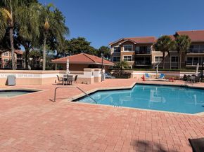 8821 Wiles Rd 108, Coral Springs FL 33067