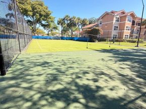 8821 Wiles Rd 108, Coral Springs FL 33067