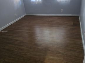 8821 Wiles Rd 108, Coral Springs FL 33067