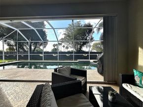 2602 Augusta Dr, Homestead FL 33035