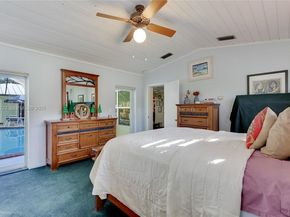 7201 NW 7th Ct, Plantation FL 33317