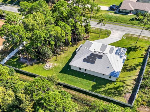 18369 Mellen Ln, Jupiter FL 33478