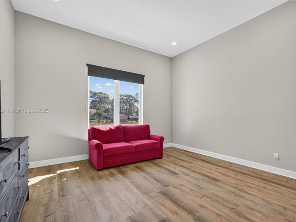 18369 Mellen Ln, Jupiter FL 33478