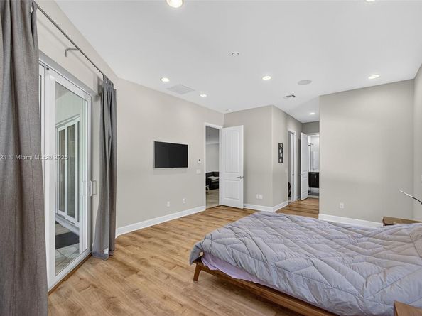 18369 Mellen Ln, Jupiter FL 33478