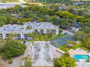 4235 N University Dr 115, Sunrise FL 33351