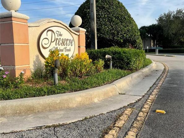 2173 NW 78th Ave 103, Pembroke Pines FL 33024