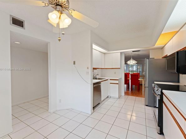 1704 Andros Isle C2, Coconut Creek FL 33066