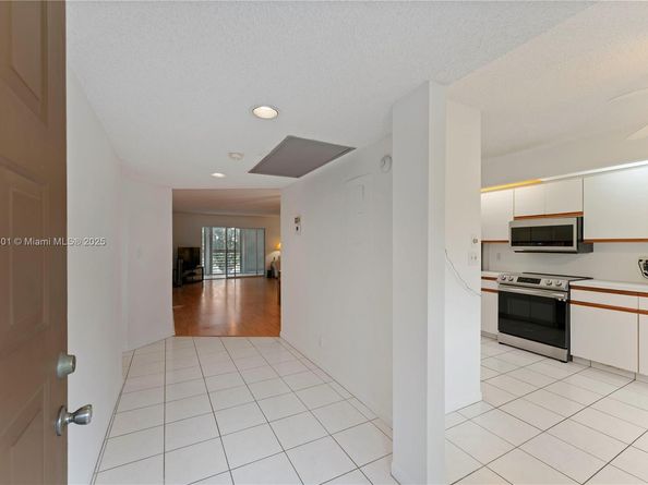 1704 Andros Isle C2, Coconut Creek FL 33066