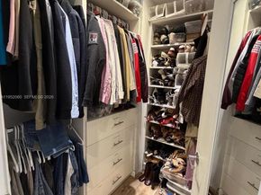 1050 Brickell Ave 222, Miami FL 33131