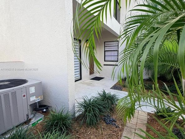 13440 SW 62nd St G101, Miami FL 33183
