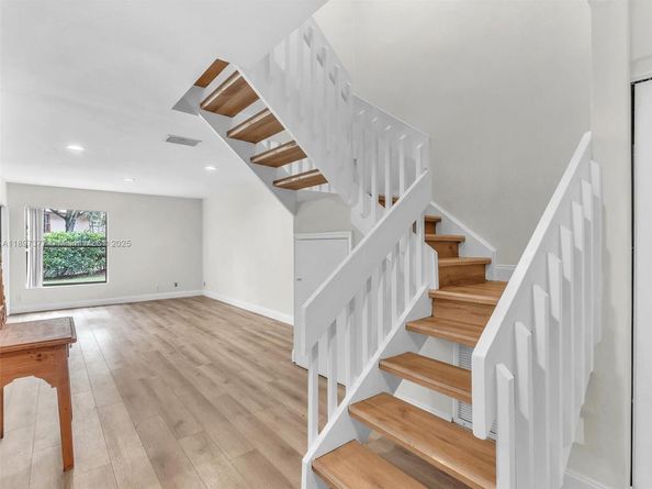 3065 NW 48th Ave, Coconut Creek FL 33063