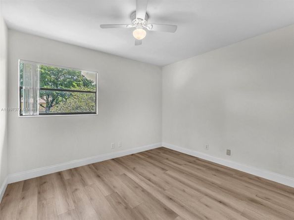 3065 NW 48th Ave, Coconut Creek FL 33063