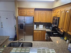 11060 SW 196th St 406, Cutler Bay FL 33157