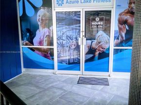 877 NE 195th St 318, Miami FL 33179