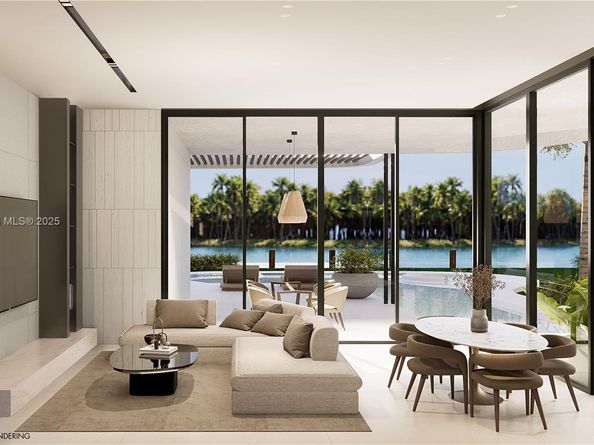 1015 S Southlake Dr, Hollywood FL 33019