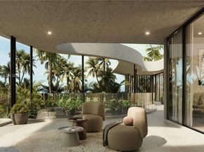 1015 S Southlake Dr, Hollywood FL 33019