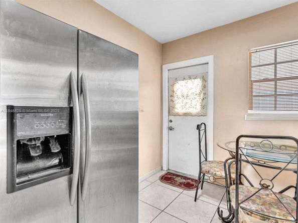 17175 NE 21st Ave, North Miami Beach FL 33162