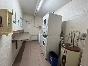 4713 NW 7th St 4101, Miami FL 33126