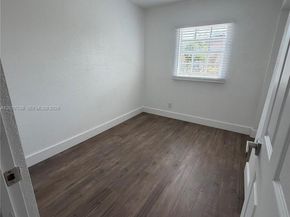2910 NW 25th St, Fort Lauderdale FL 33311