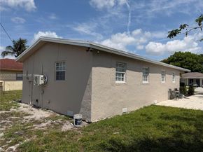 2910 NW 25th St, Fort Lauderdale FL 33311