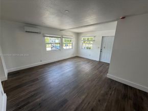2910 NW 25th St, Fort Lauderdale FL 33311
