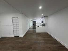 2910 NW 25th St, Fort Lauderdale FL 33311