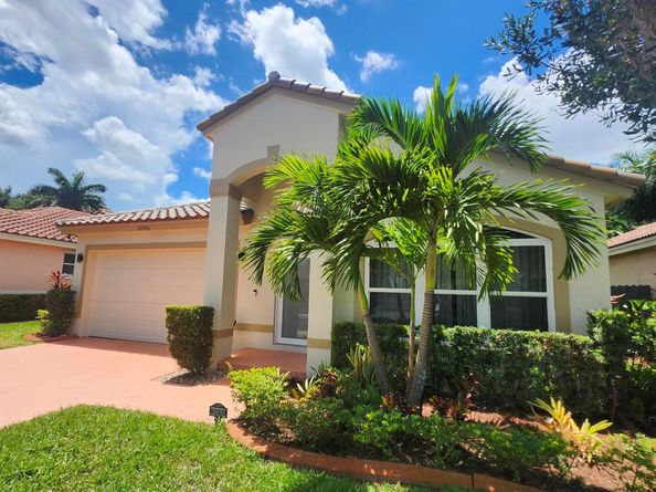 10246 SW 16th Court, Pembroke Pines FL 33025