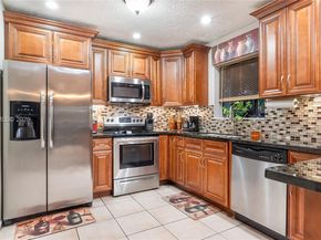 7808 SW 8th Ct, North Lauderdale FL 33068