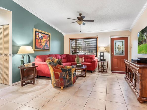 7808 SW 8th Ct, North Lauderdale FL 33068