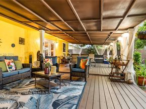 7808 SW 8th Ct, North Lauderdale FL 33068