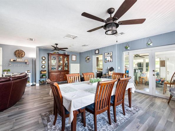 1715 SW 84th Ave, Miami FL 33155