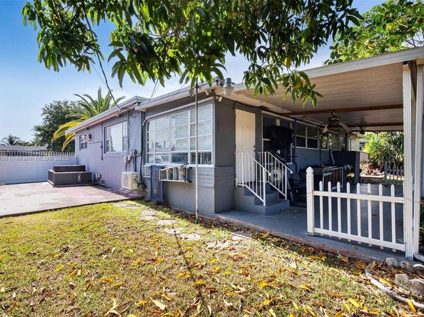 1715 SW 84th Ave, Miami FL 33155