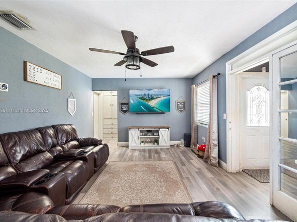 1715 SW 84th Ave, Miami FL 33155