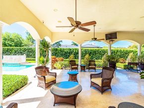 9076 SW 59th Ct, Pinecrest FL 33156