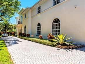 9076 SW 59th Ct, Pinecrest FL 33156