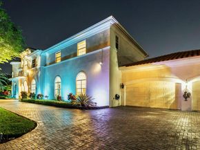 9076 SW 59th Ct, Pinecrest FL 33156