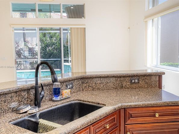 12539 NW 58th Mnr, Coral Springs FL 33076