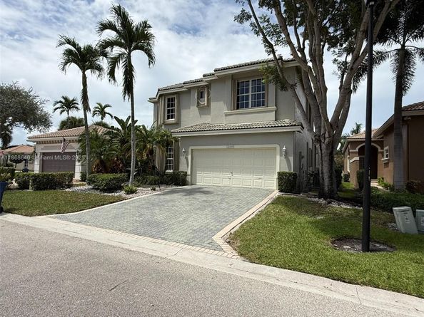 12539 NW 58th Mnr, Coral Springs FL 33076