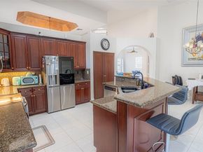 12539 NW 58th Mnr, Coral Springs FL 33076