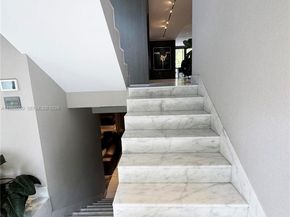 2000 S Bayshore Drive 13, Miami FL 33133