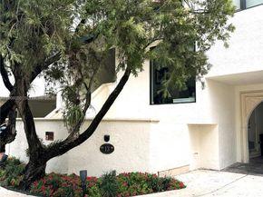 2000 S Bayshore Drive 13, Miami FL 33133