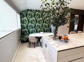 2000 S Bayshore Drive 13, Miami FL 33133